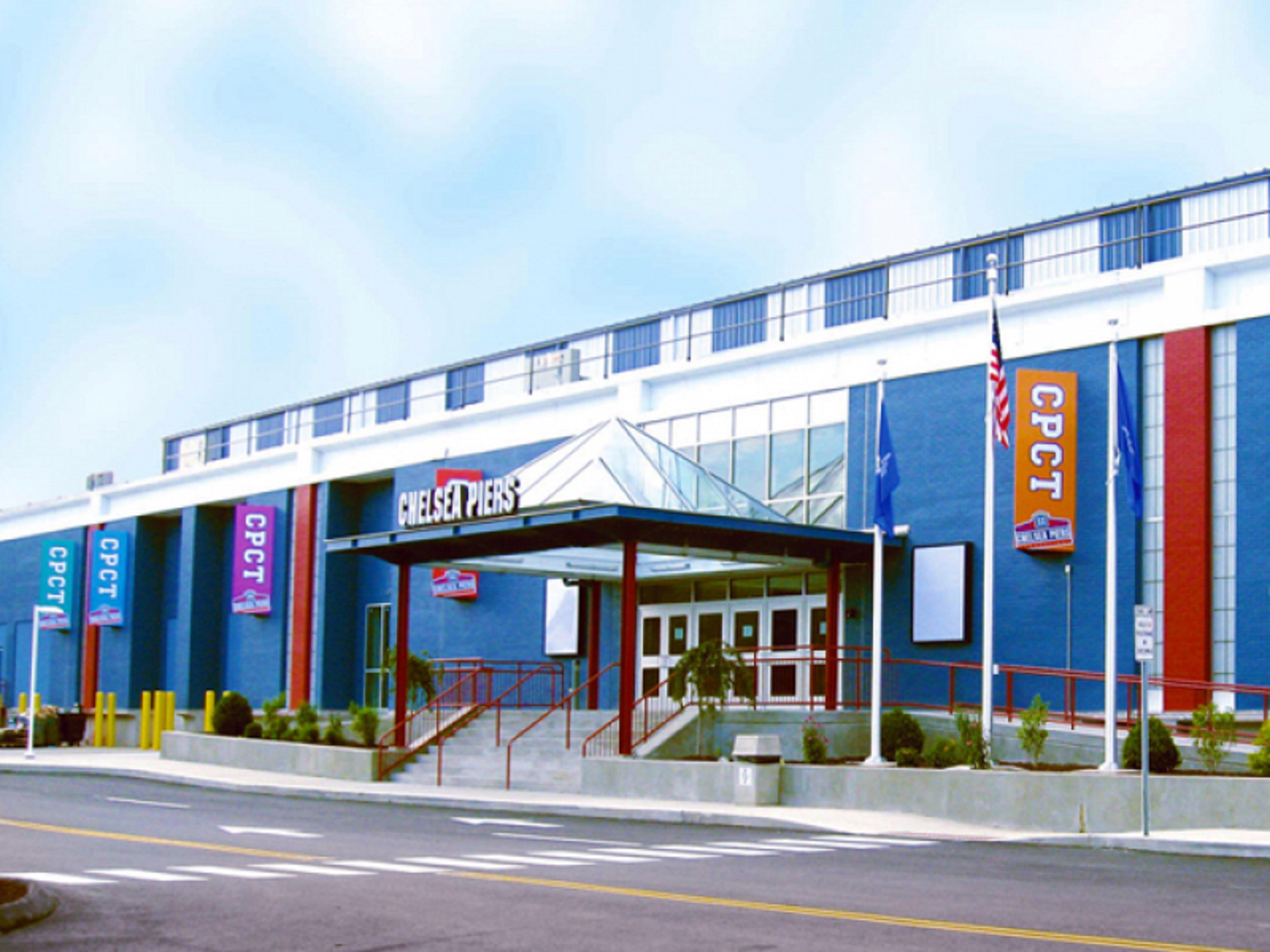 Holiday Inn Express Stamford, An Ihg Hotel מראה חיצוני תמונה