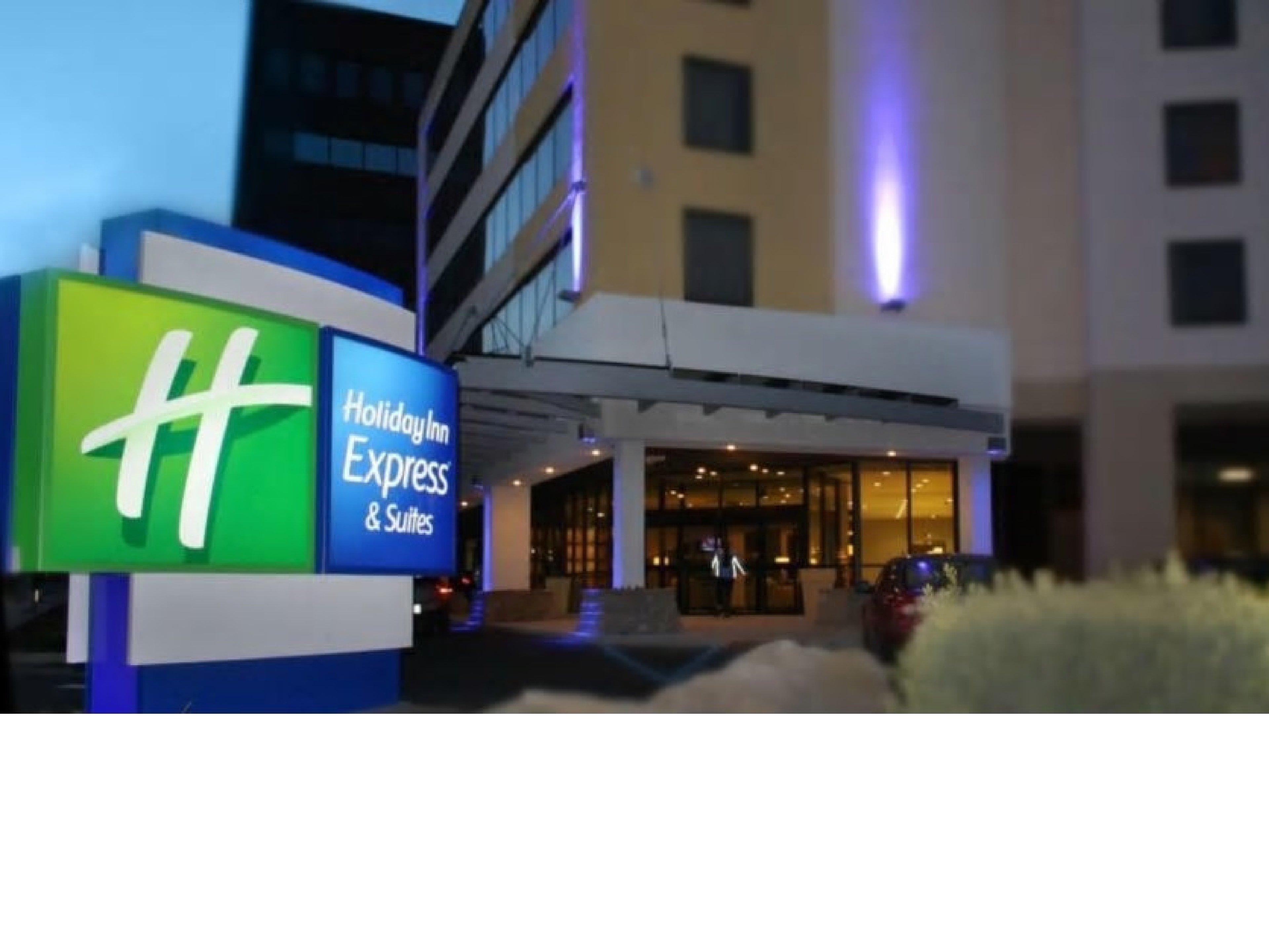Holiday Inn Express Stamford, An Ihg Hotel מראה חיצוני תמונה